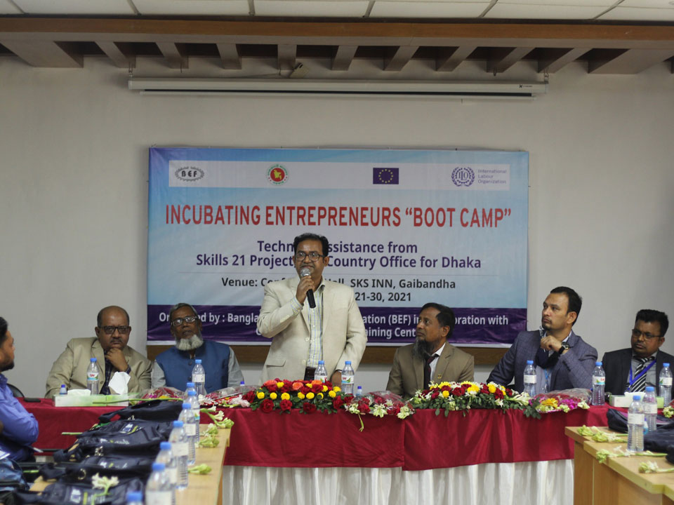 BEF in collaboration with Gaibandha Technical Training Center, with the technical support from Skills 21 Project of ILO, Dhaka organized an Incubating Entrepreneurs “Boot Camp” with startup entrepreneurs